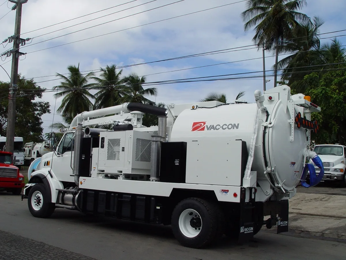 Vac-Con Combo Truck